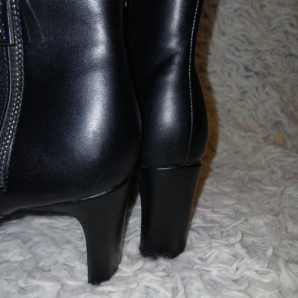 kccoli2 Calvin Klein womens square toe faux leather ankle boots 5 - Picture 4 of 4